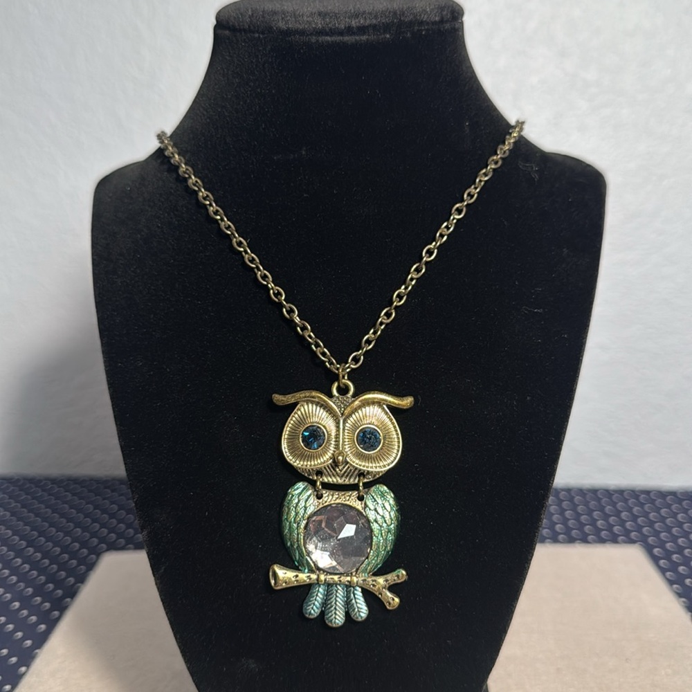 Vintage Y2K Charming Charlie Long Owl Pendant Necklace